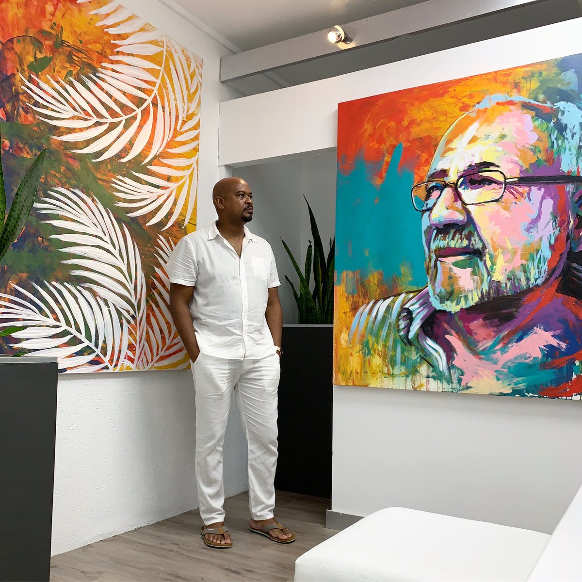TropicalRealism's tweet photo. Face to Face with this Masterpiece - Sir James. May he Rest In Peace #calvertjonesart #tropicalrealism #artist #caribbeanart #caribbeanartist #masterpiece https://t.co/I1ib4K6IBy