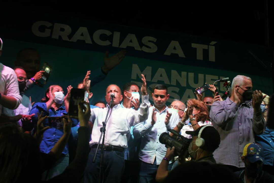 El hambre, la inseguridad, colas para la gasolina, los cortes eléctricos, el desempleo y más tienen que ser atendidos de manera estructural y <a href="/manuelrosalesg/">Manuel Rosales</a> buscará con honor y dignidad que al Zulia retorne el progreso y la prosperidad. #ElZuliaExigeLoSuyo