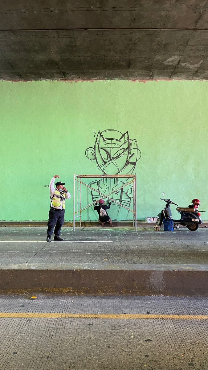 fortgotten's tweet photo. Today in one of the busiest streets in El Salvador! 🔥 #TheCollector making an appearance thanks to Defie, one of the new additions to the team.

#CNFT #NFT #NFTMural #CNFTCommunity https://t.co/SaLKcOL5Na