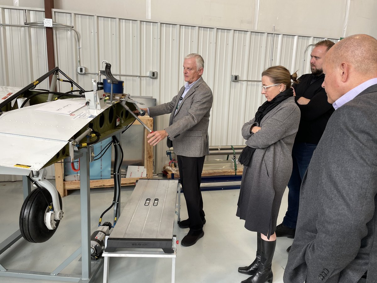 ChamberKptEdu's tweet photo. We enjoyed a tour of the new opp by @northeaststate for Aviation Technology. The training program is designed to prepare individuals for employment in the aviation maintenance or aviation repair industry. Joining us was reps with @EastmanChemCo and @SyncSpace1 . https://t.co/Vb25DjXwRi