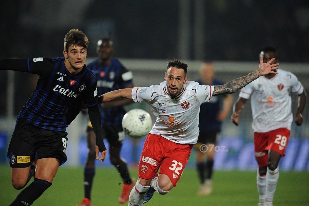 ACPerugiaCalcio's tweet photo. 📸 alcuni scatti del 1^ tempo

#fotoSettonce @Lega_B #PisaPerugia #SerieBKT https://t.co/q2nnejFVMg