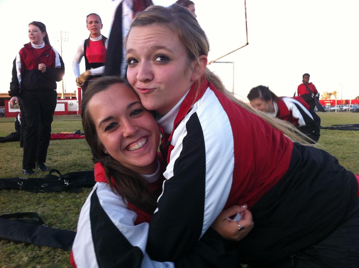 madddielion's tweet photo. A year ago today my best friend ended her life. I know she’s not hurting anymore, I know she’s okay and at peace. But I miss her so much, and she should be here. https://t.co/BK1ahbfzdn