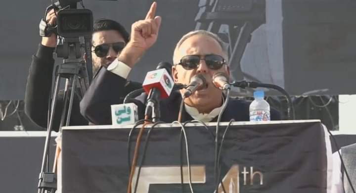 AsmatMalik111's tweet photo. Peshawar: Provincial President PPP Balochistan #MirChangezKhanJamali is addressing Pakistan people's party 54th foundation day jalsa.
#JalsaToHoga
#jalsahogaya
#ہم_پاکستان_پیپلزپارٹی_ہیں https://t.co/wyZChksWTX