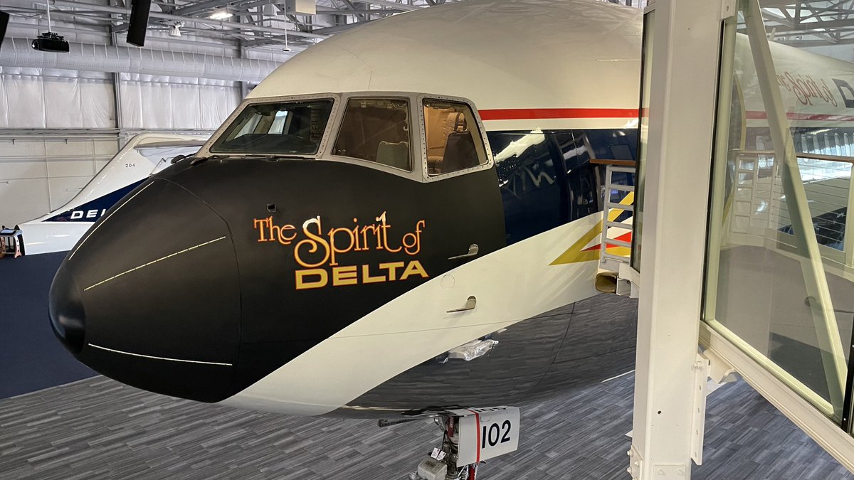 ericsood2's tweet photo. Fun visit to @delta HQ and @dlflightmuseum! #KeepClimbingTogether https://t.co/vP70125eu9