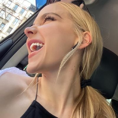 salowchinha's tweet photo. Ⓘ Este usuário ta com muita saudade da dove cameron https://t.co/T5GNlYSgcN