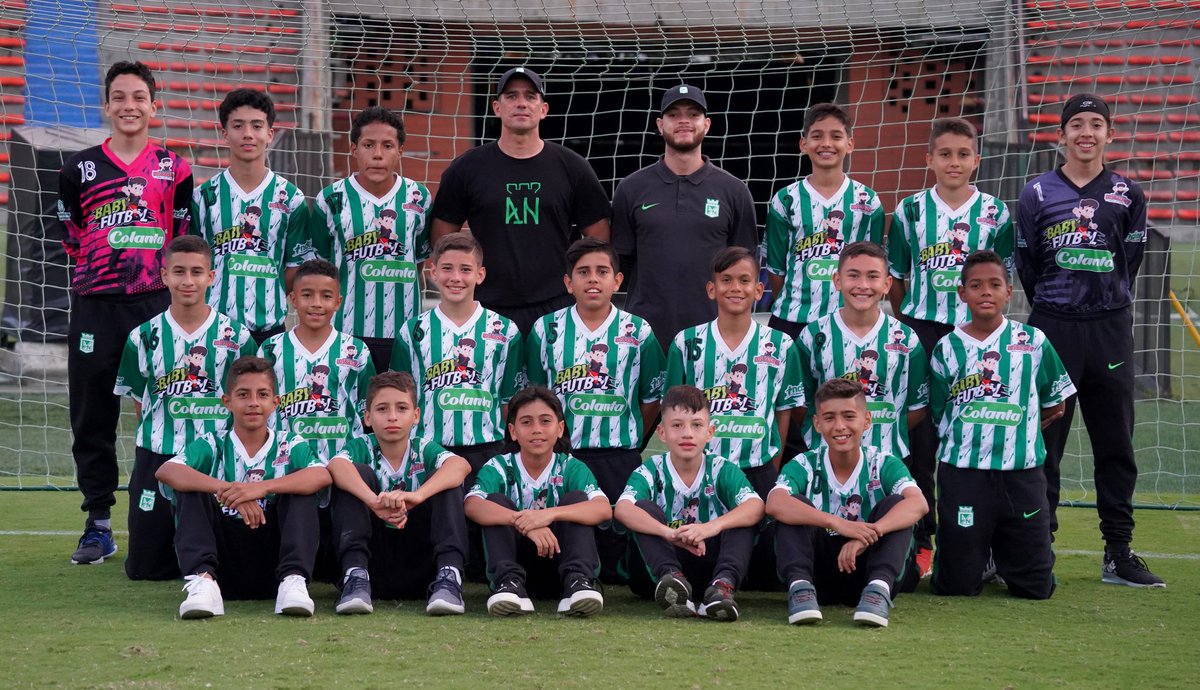 naloficialfor's tweet photo. 👏 Nuestra categoría Sub 12 clasificó a las finales del Festival de Festivales a disputarse en enero de 2022 en la cancha Marte #1

#VamosNacional 🟢⚪ https://t.co/pBDc8oom4n
