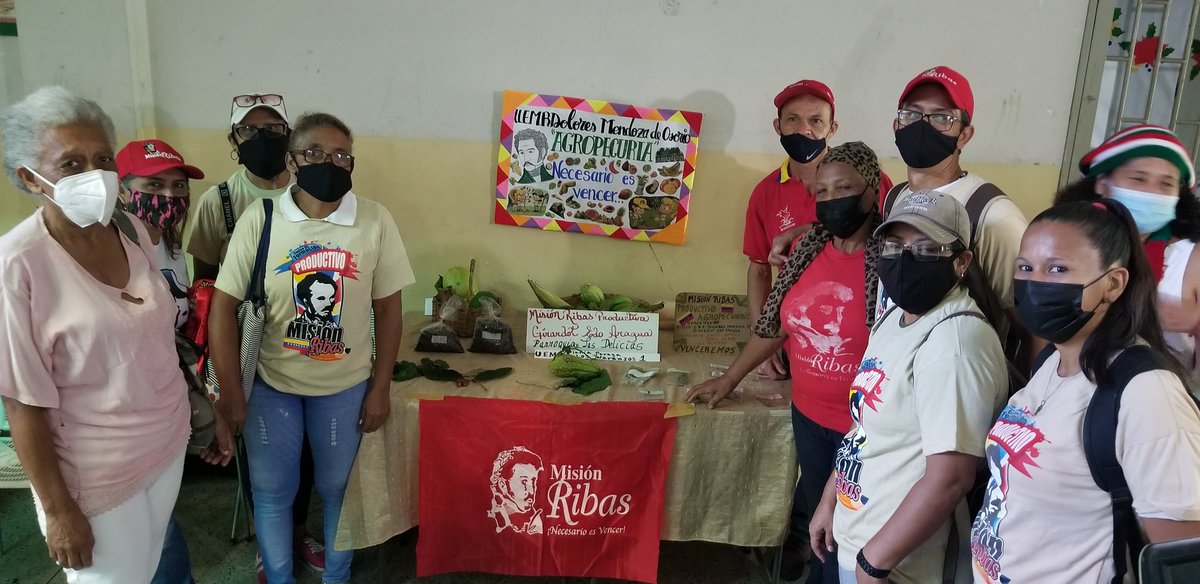 RibasMcay's tweet photo. Convite Hallaquero Patios Productivos Misión Ribas Girardot presente lunes 29 nov UE Valentín Espinal Mcay #30Nov @NicolasMaduro @Landaetajulia @misionribasarag @leoalvacabrera @Mayiacosta  #Martes https://t.co/OIlH6uKHyy