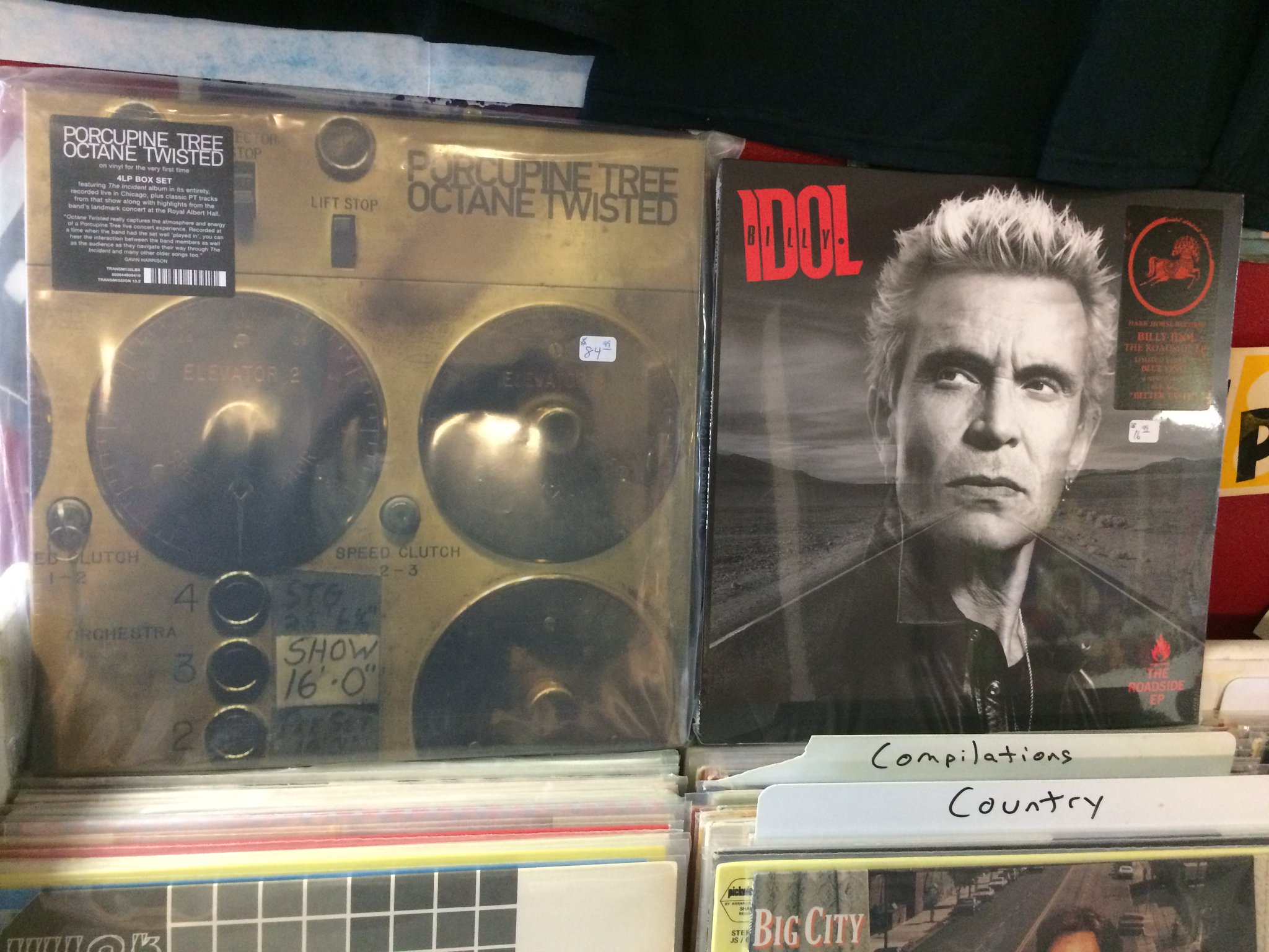 Happy Birthday to Richard Barbieri of Porcupine Tree & Billy Idol 