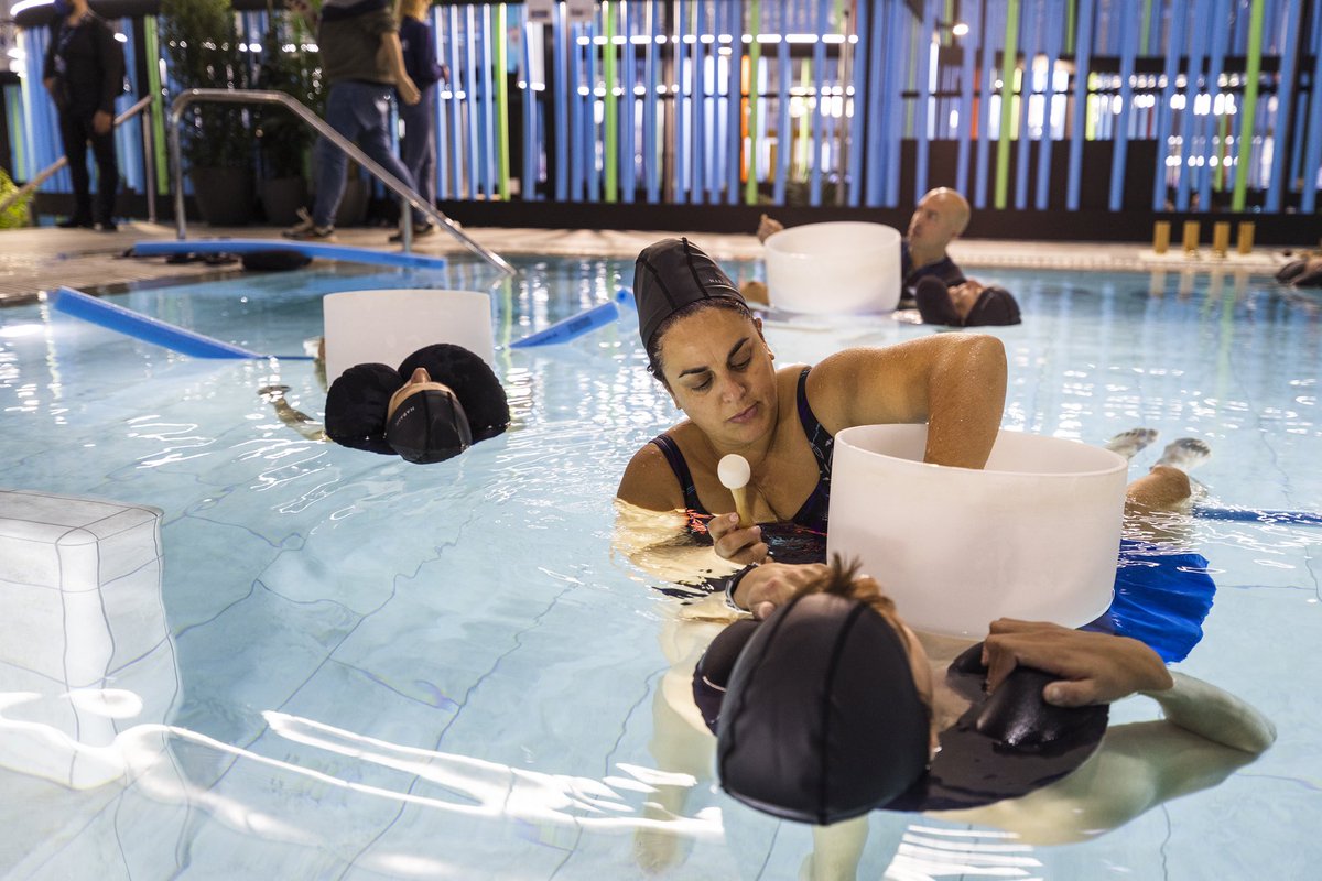 Piscina Barcelona tweet media