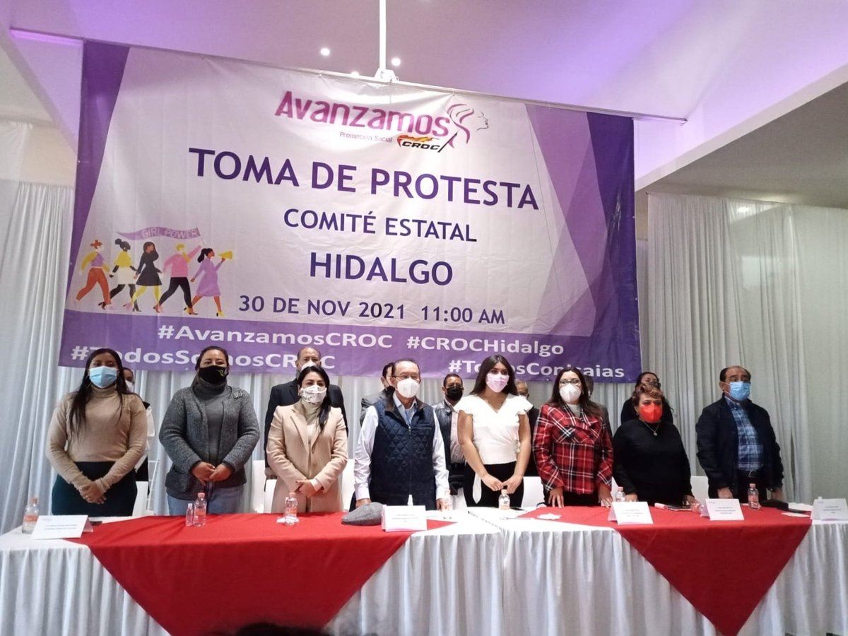 NathaliPechC's tweet photo. Acompañé a mi líder nacional @IsaiasSiCumple a la Toma de Protesta del Comité de la asociación civil #Avanzamos en el estado de Hidalgo.
Enhorabuena a mis compañeras que tienen una nueva encomienda a favor de las mujeres.
#CROCContigo https://t.co/CAWlVNSSfh