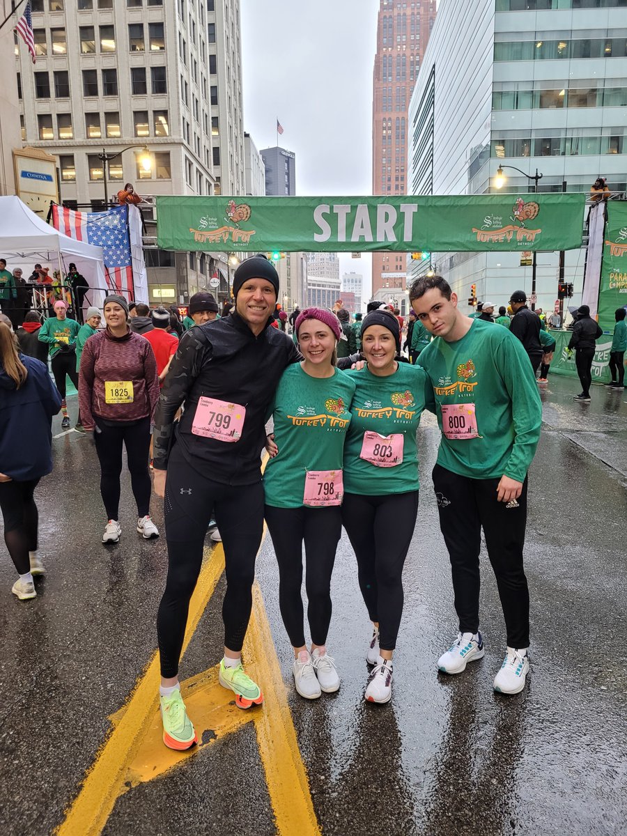 It was a great Thanksgiving in Detroit! So many events - the @S3Jobs Turkey Trot, @paradeco America's Thanksgiving Parade, and @lions 82nd Thanksgiving Day Classic.