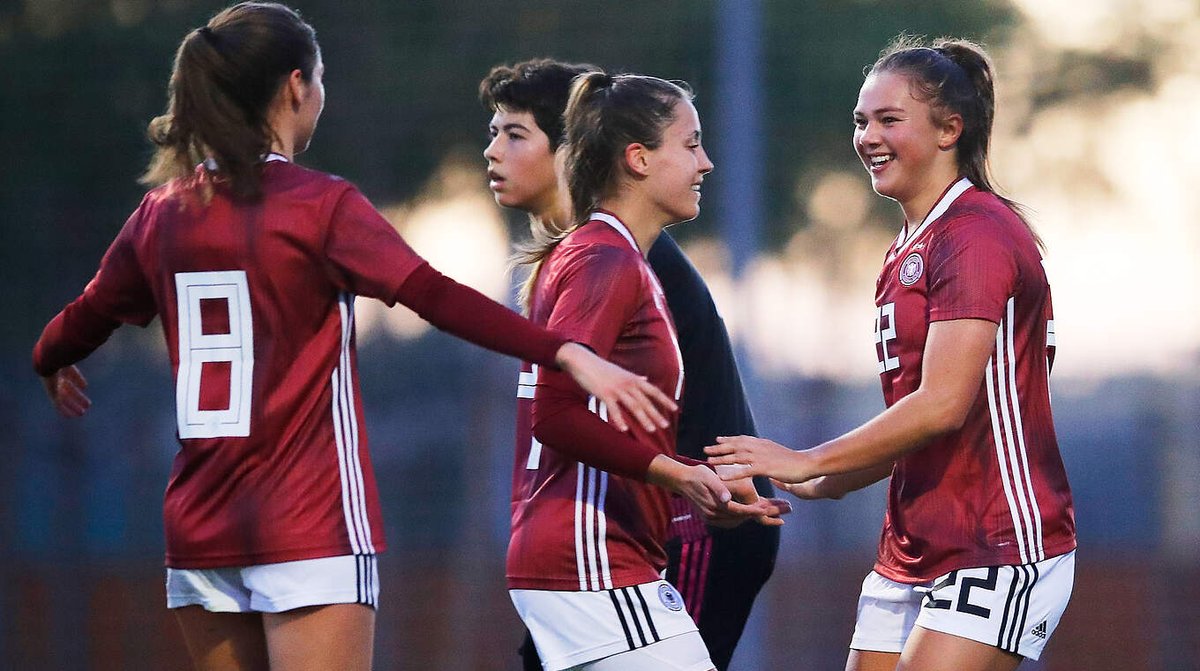 FFB_Ergebnisse's tweet photo. Die deutschen #U20-Frauen haben zum Abschluss der Costa Daurada Trophy gegen Mexiko mit 4:0 gewonnen: Maja Sternard, Selina Vobian, Milena Fischer und Mieke Schiemann erzielten die Treffer des deutschen Nachwuchses #GERMEX https://t.co/3qbsxx5uYQ