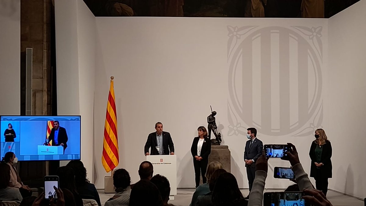 xarxanetorg's tweet photo. L'enhorabona a les companyes i companys de @aisayuda, @autoocupacio i @AfevCat per la seva tasca en l'àmbit del voluntariat i per ser les guanyadores dels #premisvoluntariat 2021 #DiaVoluntariat
@femcomunitatcat @dsocialscat https://t.co/ek4FZEUpIm