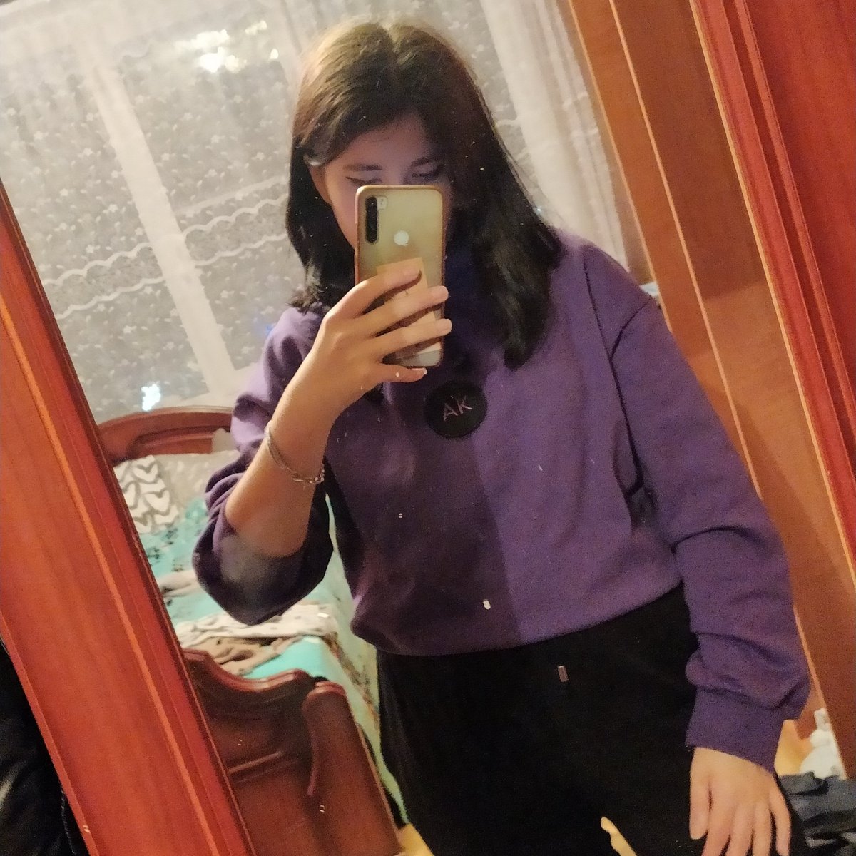 raylinscom's tweet image. я в любви ❤
теперь есть в чем идти на концерт