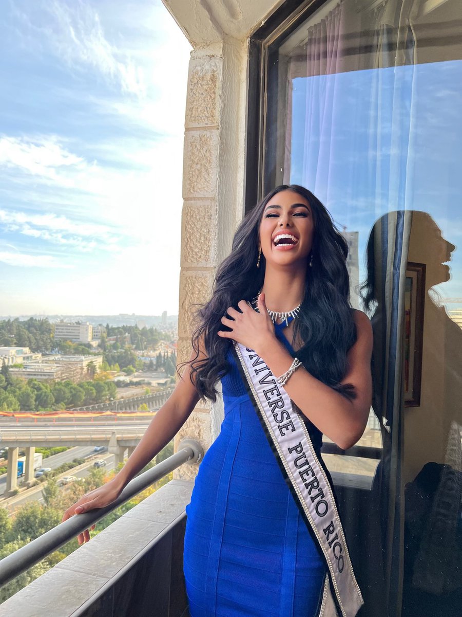 michelle_mcolon's tweet photo. ¿Que cómo me siento? Demasiado FELIZ. En cuarentena como parte de las medidas de prevención y mitigación pero sumamente honrada de ser la representante de Puerto Rico ante el universo. #MissUniverse #MissPuertoRico #MichelleColon https://t.co/rOGnKprzjE