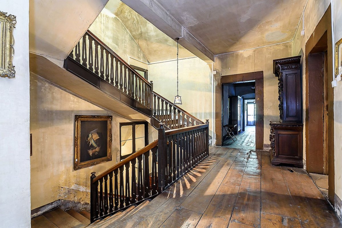 RusticasS's tweet image. A la #venta un #Palacio con siglos de historia en el #valledelnalon. A 30 km. de la #costaasturiana: bit.ly/3pbjzal