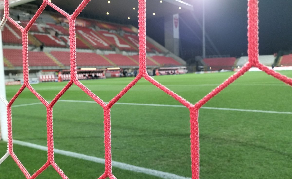 CosenzaOfficial's tweet photo. β³ A tra poco con #MonzaCosenzaβ
#WolvesOnFire π΄π΅ https://t.co/pBCVAoUOlO
