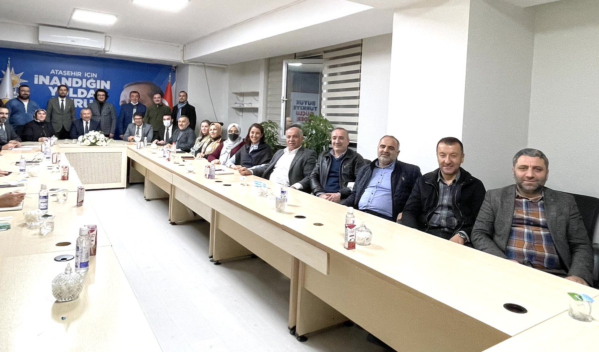 Ataşehir İlçe yönetim kurulu toplantımızı gerçekleştirdik.

İdeal ve hedefler; istikbaldir.
Yorulmak yok; devamlılık var.
Ülke sevdası farklı bir duygu, sözkonusu memleketse; gerisi teferruat.

Hedef 2023 2024

“Mesele MEMLEKET meselesi”