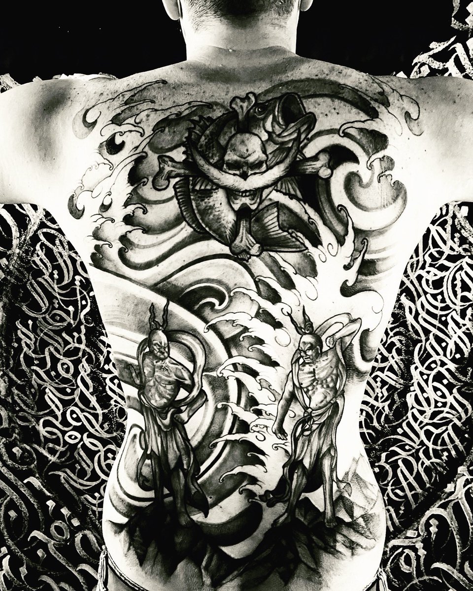 MSardaro's tweet photo. #tattoo #tattooart https://t.co/bzcadA16Dg