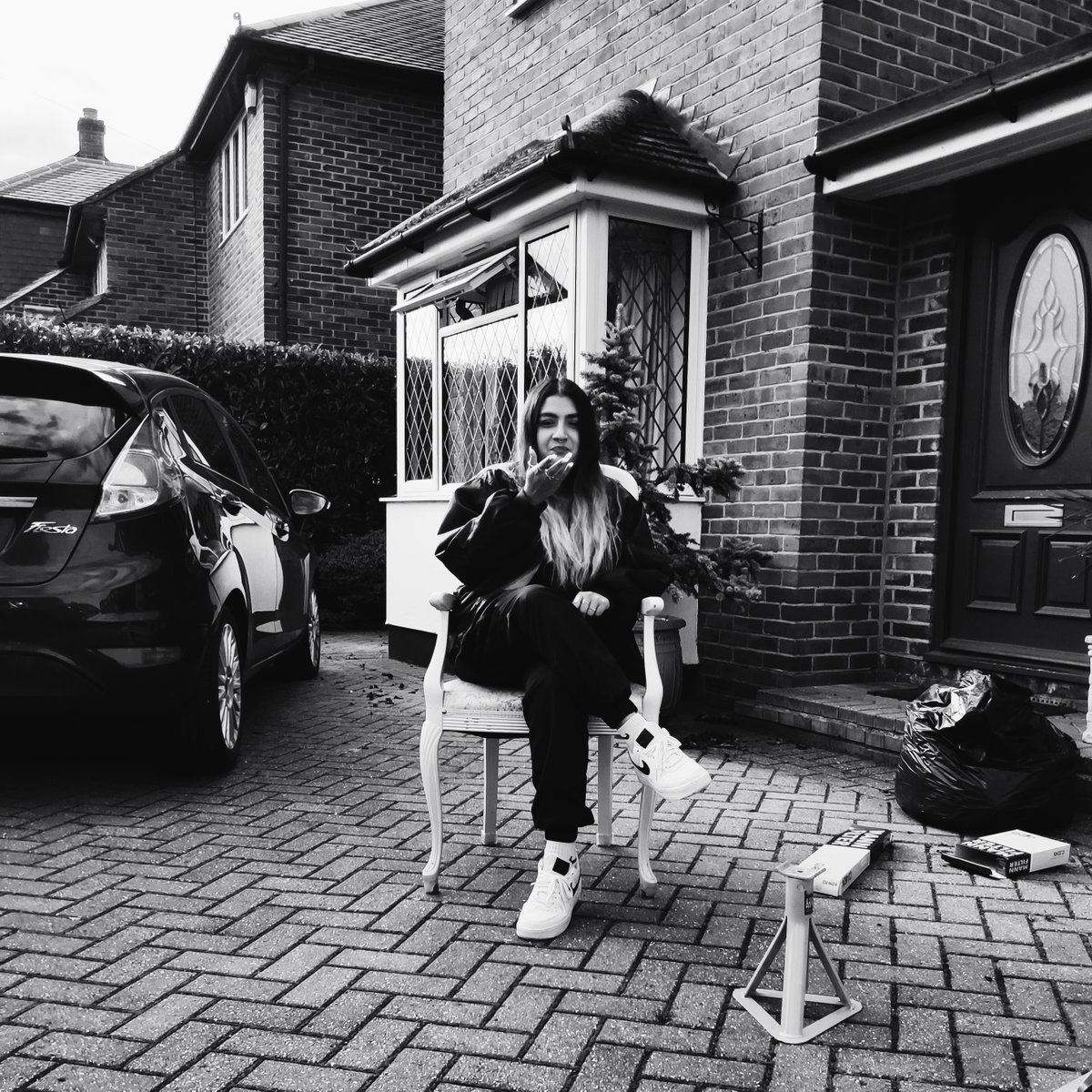 zhamusic's tweet photo. Heading to Bristol this week for an event on a school night going b2b with Rareman along with two sweet ones, @Naina_LDN &amp; Jook

Very few tickets left - https://t.co/Gk18eeyCY1 https://t.co/Q2oiou9AZp