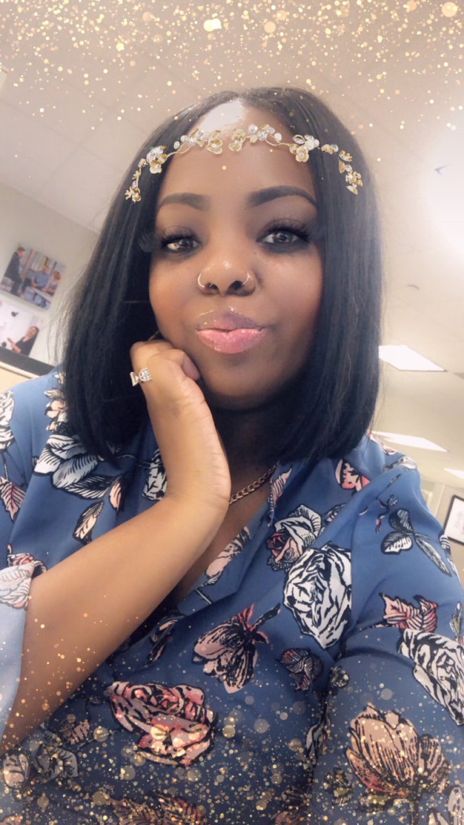 prettye84's tweet photo. Happy 37th Birthday to meeee!!!🎉🎉🎉 #teamsagittarius #teamsag https://t.co/Vs3z94sZL2