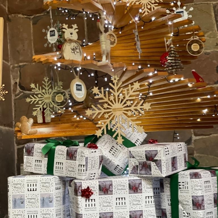 Some wooden Xmas decorations we made for worcester_timber_products Have made it to the Christmas Festival worcestercathedral #xmastree #xmasdecorations #madeinbritain #woodendecoration #worcestertimberproducts #worcester #cathedral #worceatercathedral #sustainable #cop26