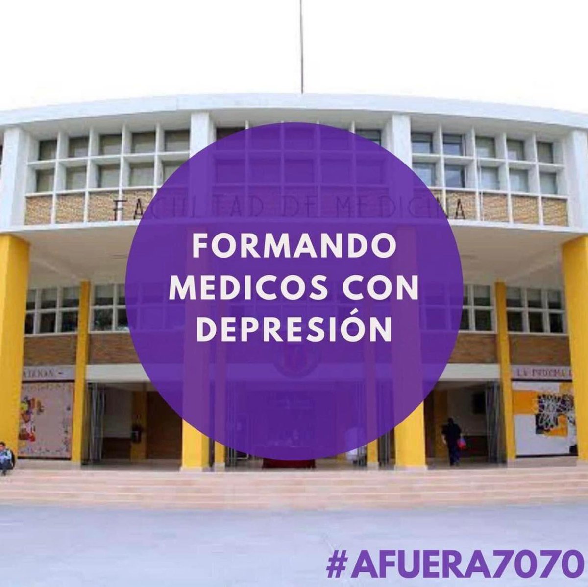 AnonimoHood's tweet photo. Por las veces que terminamos en el hospital por culpa del estrés y ansiedad #afuera7070 #Medicosconsaludmental https://t.co/DgaHm1C0Bz