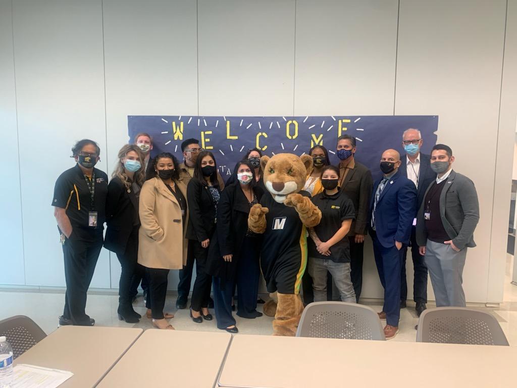 CalCommColleges's tweet photo. Last week Chancellor @EloyOakley & Deputy Chancellor @daisygonzales visited @MaderaCCC on the #StudentCenteredListeningTour, where they met with students to hear about their successes & challenges & discuss the #VisionForSuccess.
#ICanGoToCollege
#TrueCostofSuccess https://t.co/fIxaEWzMCV