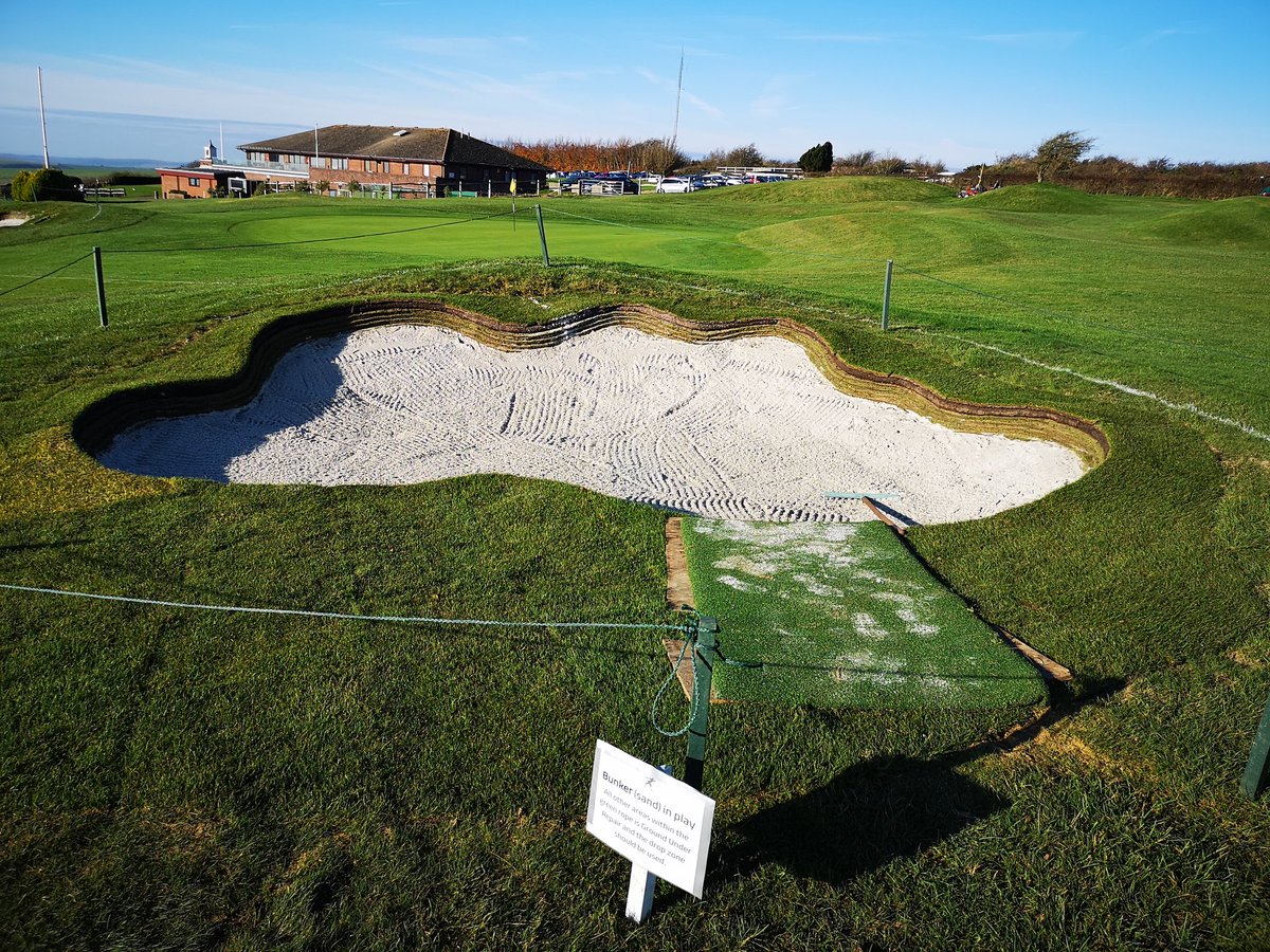 DuraBunker's tweet photo. Good 2b back @DykeGolfClub1 2 continue project - phase 1 works looking sweet & adding an entirely different dimension 2 green complexes + no washout or hint of sand movement during #StormArwen #sounddesign #solidconstruction #builttolast #fullysealedbunkers https://t.co/L9DxErxjGg