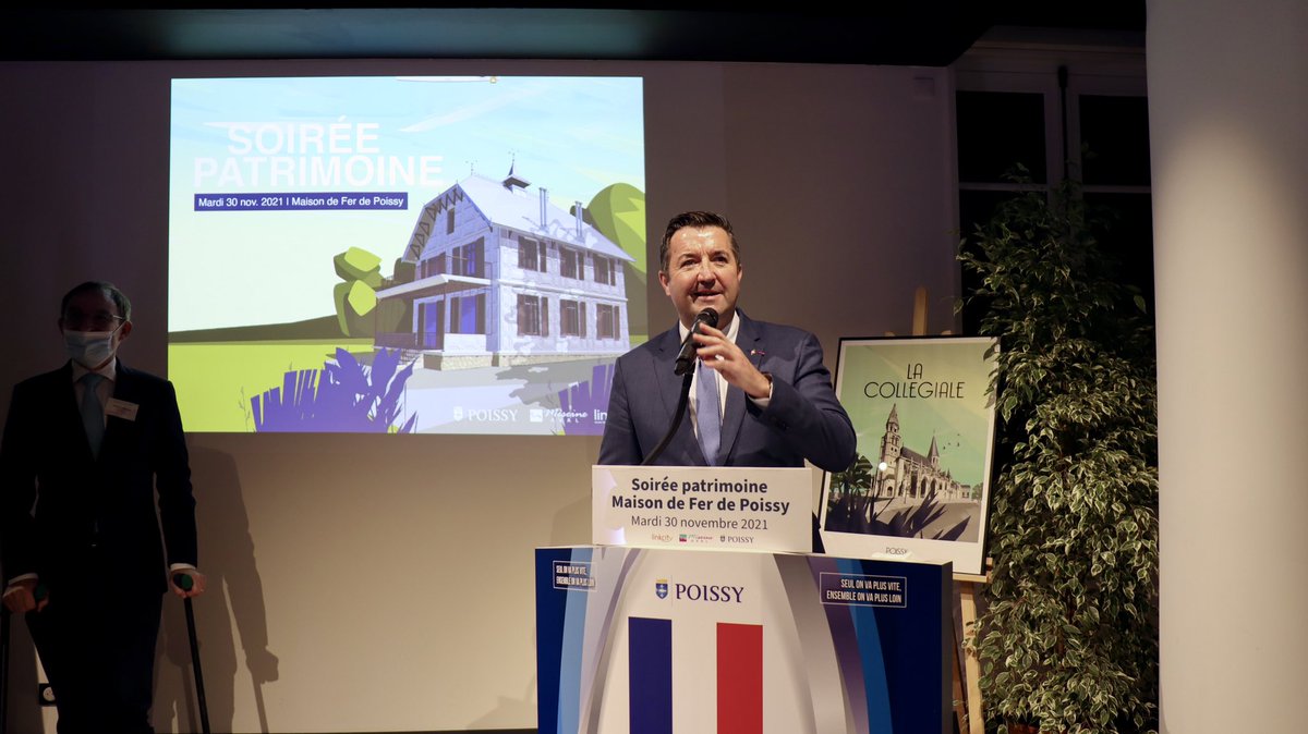 KARLOLIVE's tweet photo. La #MaisonDeFer est un magnifique témoin du succès du mécénat à #Poissy. Ce soir, nous y réunissons nos partenaires pour leur proposer d’accompagner encore le patrimoine Pisciacais, la collégiale ou le futur conservatoire par exemple. Ils s’engagent à Poissy et on leur dit merci! https://t.co/LCmdQ8OsDF