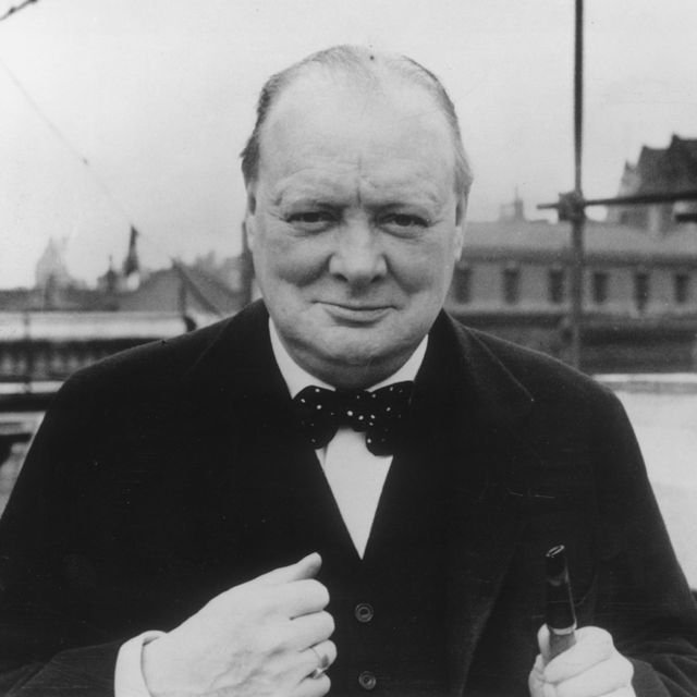 virtuck's tweet photo. "En la guerra, resolución. En la derrota, desafío. En la victoria, magnanimidad. En la paz, buena voluntad." Sir Winston Churchill 

Hace 147 años nacía el brillante Churchill. https://t.co/u0e423zC61