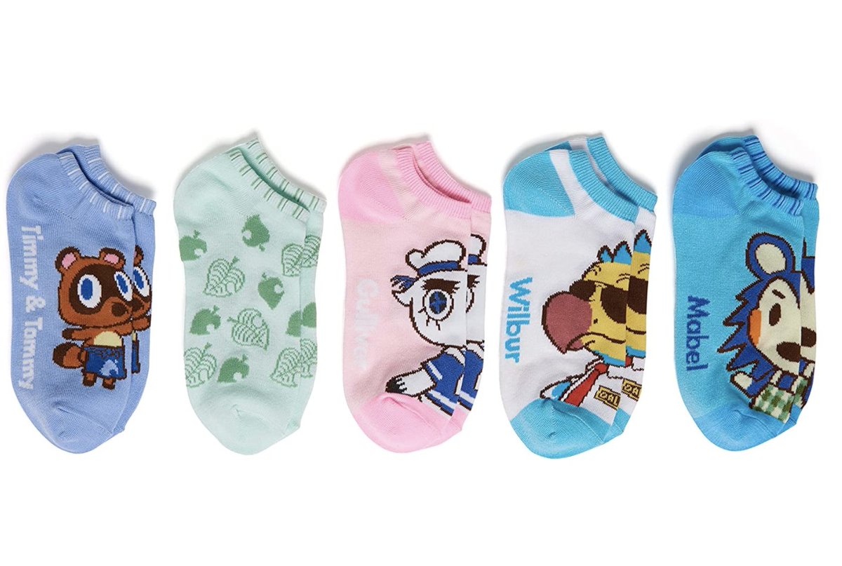 ACPocketNews's tweet photo. Animal Crossing Socks available for order on Amazon: https://t.co/xrMWufHMxF #ad 

May show as temporarily out of stock, but can be purchased. https://t.co/cQ8QXenmL5