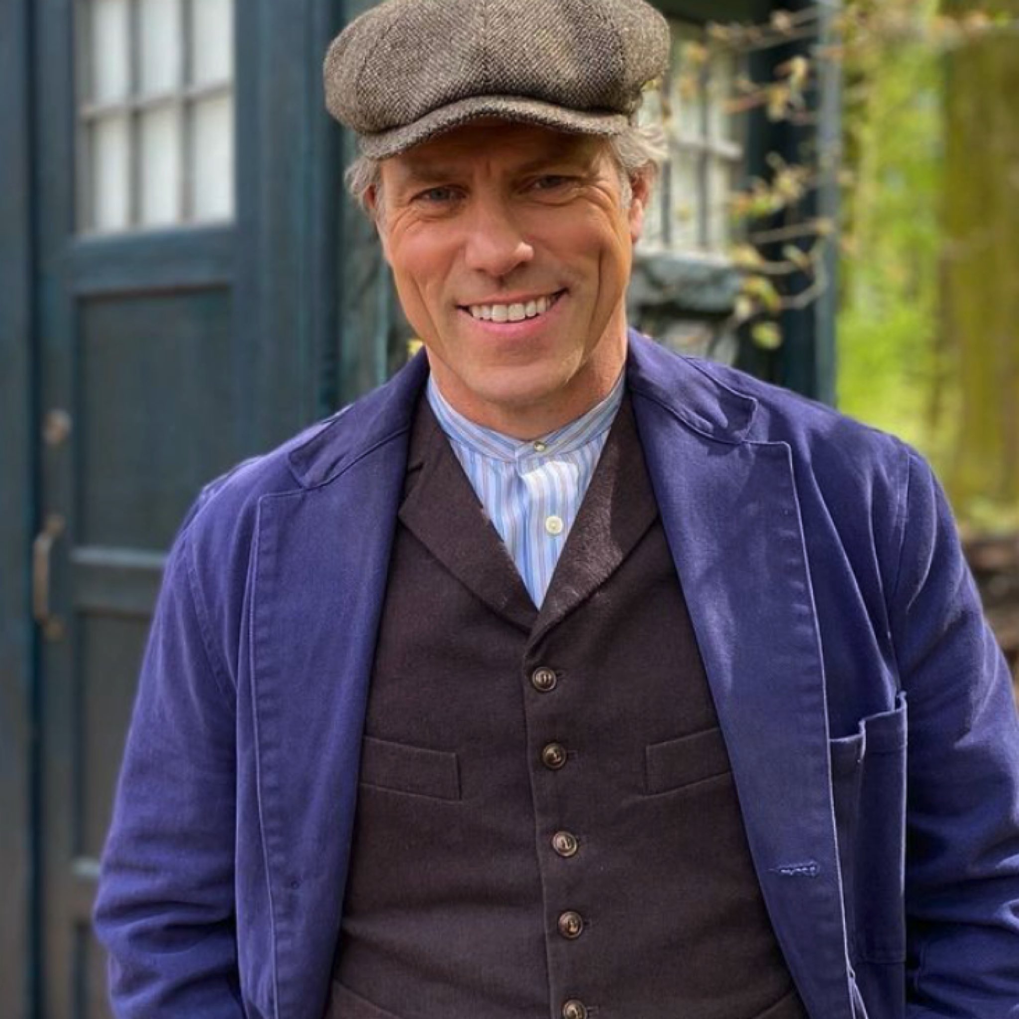 Happy birthday john bishop!! <3333 