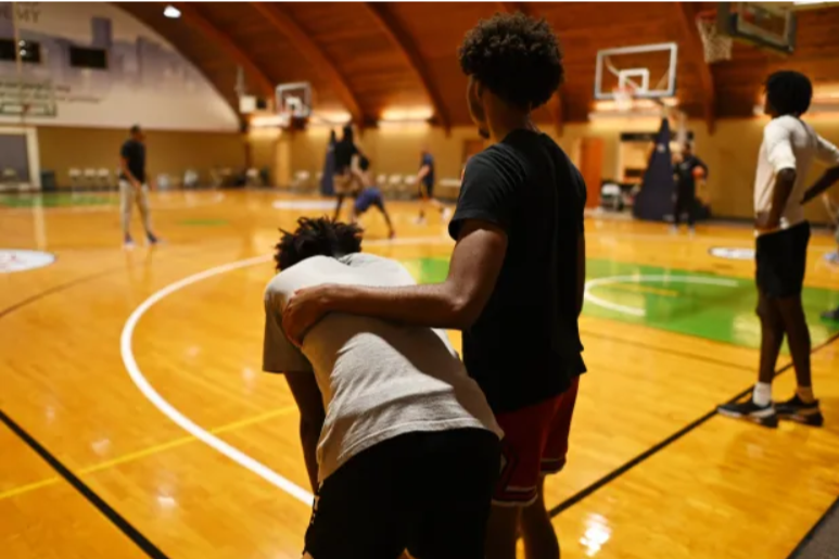 On this #GivingTuesday we greatly appreciate your support in doubling our donations to help achieve our goal of serving and building up our community. 

Click on this link to be a part of our #GivingTuesday:
denverprep.com/support/#16312…