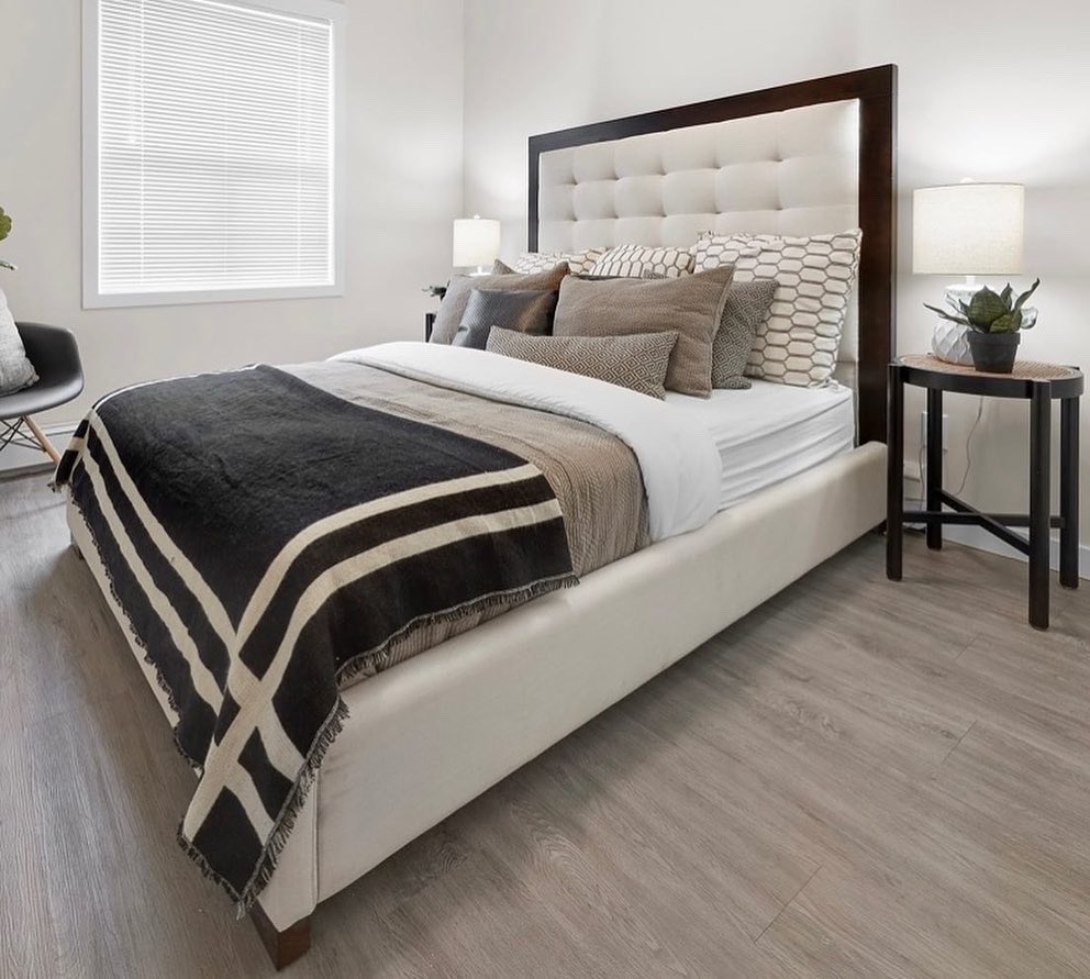 int_house's tweet photo. We are proud to announce Fort Crossing is over 96% leased and stabilized in 8 months.

A great project that we are proud to be a part of.

https://t.co/zbETRpv9by

#yeg #yegre #yeggers #rentals https://t.co/uUqE1cWlXD