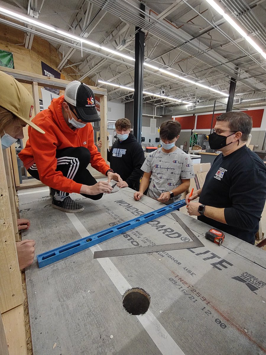 MrGriffie's tweet photo. Day 1 of Floor Tile with @MikeHyatt18 was a success for the #HalfBathTE project.  LAUNCH students laid out their grids, pre-cut their tiles, and are ready for the thinset tomorrow morning.
#TosaProud! https://t.co/USYsZQSP9P