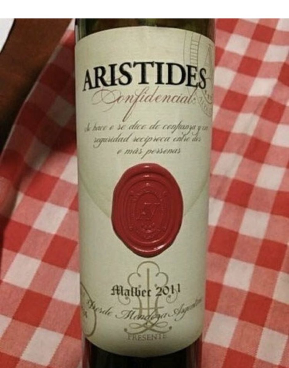 Já saiu o vinho Aristides! Pro Bozo afogar as mágoas!