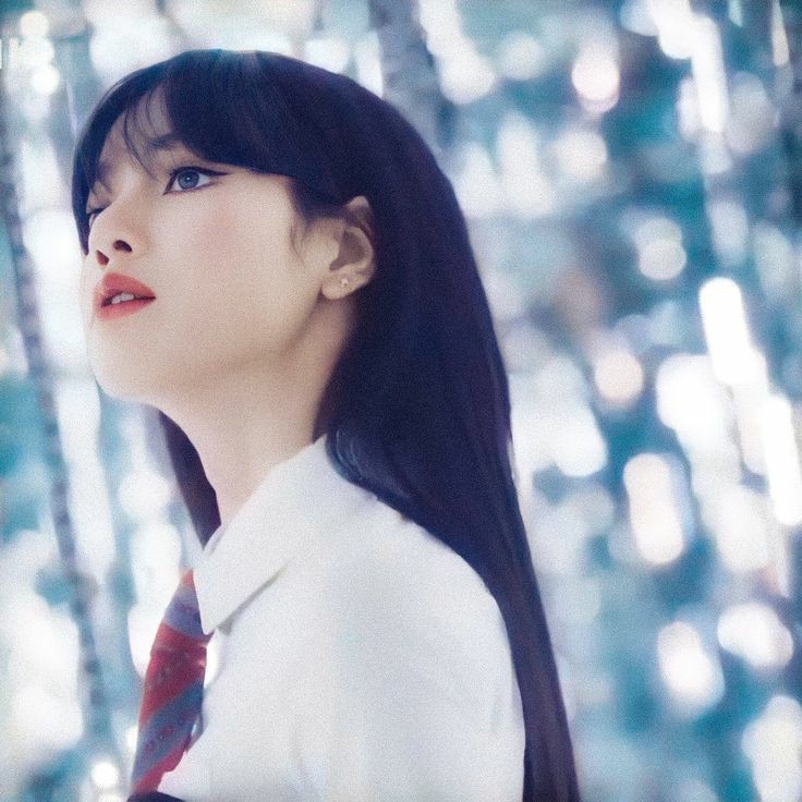 thuwlali's tweet photo. I vote #MAMAVOTE #lisa 
Plz get well soon https://t.co/1qwmTVqjH8
