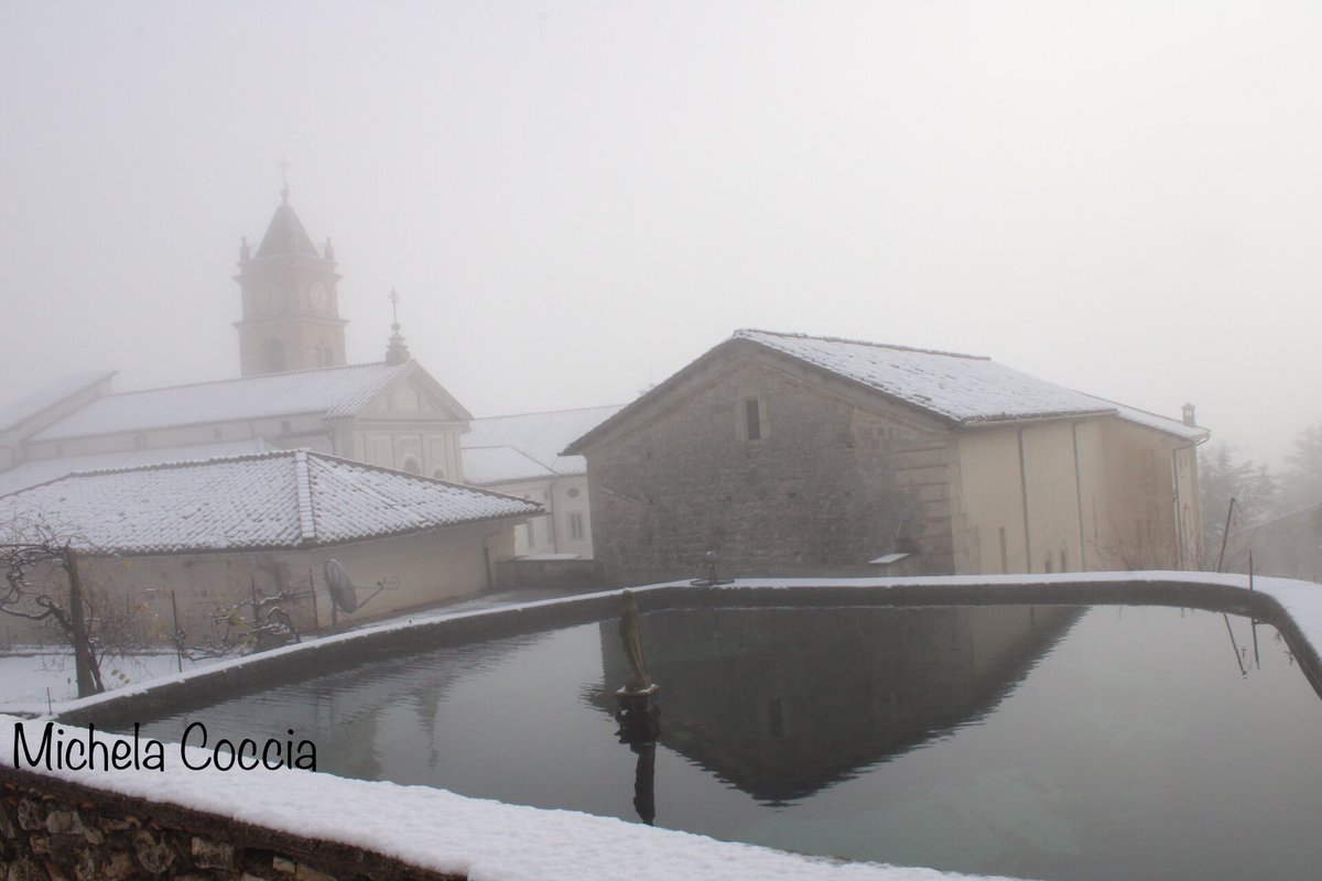 Certosa di Trisulti , Collepardo (Frosinone)#ciociaria #LazioIsMe #visitlazio #visitciociaria #abbazia #neve
