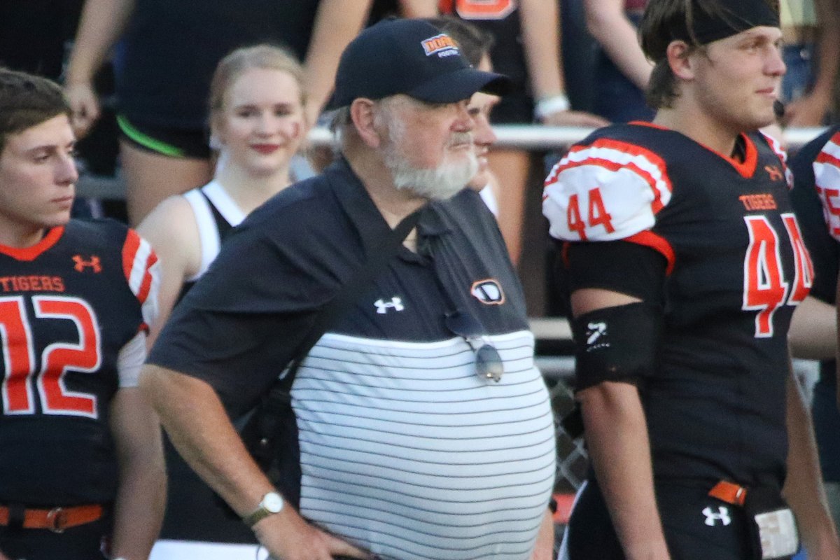 DoaneAthletics's tweet photo. Recently we lost a good friend in The Judge, Pat McArdle. A celebration of life will be held on December 7 at Doane. The Judge had helped with football the last 7 years as well as numerous years on the game day sidelines.

📄 https://t.co/IDF30jOGkT https://t.co/ETDL5EPFy2