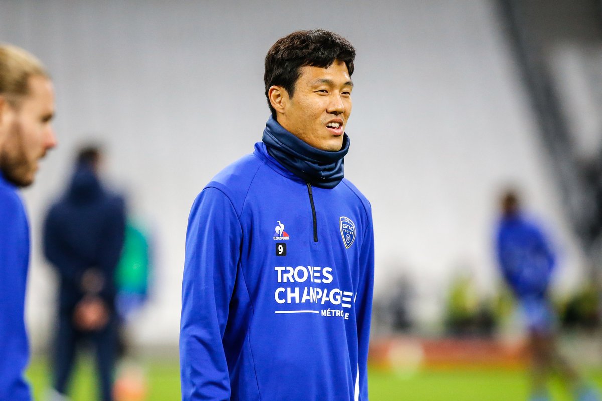 L'ESTAC dénonce des propos racistes tenus lors de OM-Troyes à l'encontre de Hyun-Jun Suk et captés par les micros d'Amazon Prime. (communiqué)

La commission de discipline va se saisir de l'affaire. (RMC)