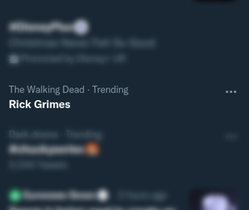 RheeEspinosa's tweet photo. Rick Grimes trending, as he should 😌 https://t.co/biUjbnqBJe
