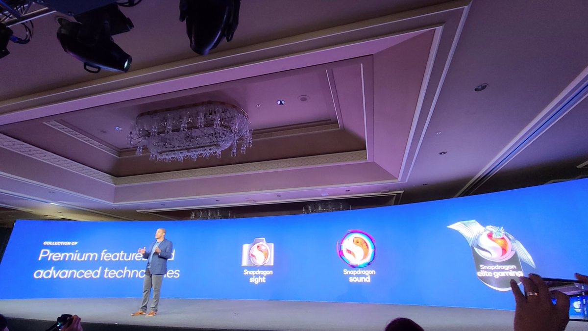 MyTechMusings's tweet photo. Time for a new @Snapdragon ..for a camera this time.. #SnapdragonSight joining others
#SnapdragonGen1
#SnapdragonSummit
@Qualcomm
$qcom #snapdragon
@Snapdragon https://t.co/9ceMvV3a3p