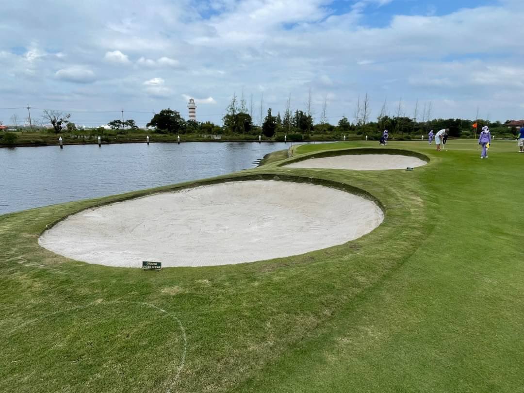 STSAsia's tweet photo. Training our 3rd Bunker Renovation Team to handle the additional workload in Thailand as we are scheduled for projects well into Q2, 2022. #blackmountain #amataspring #myozone https://t.co/tjyDPKv2qZ