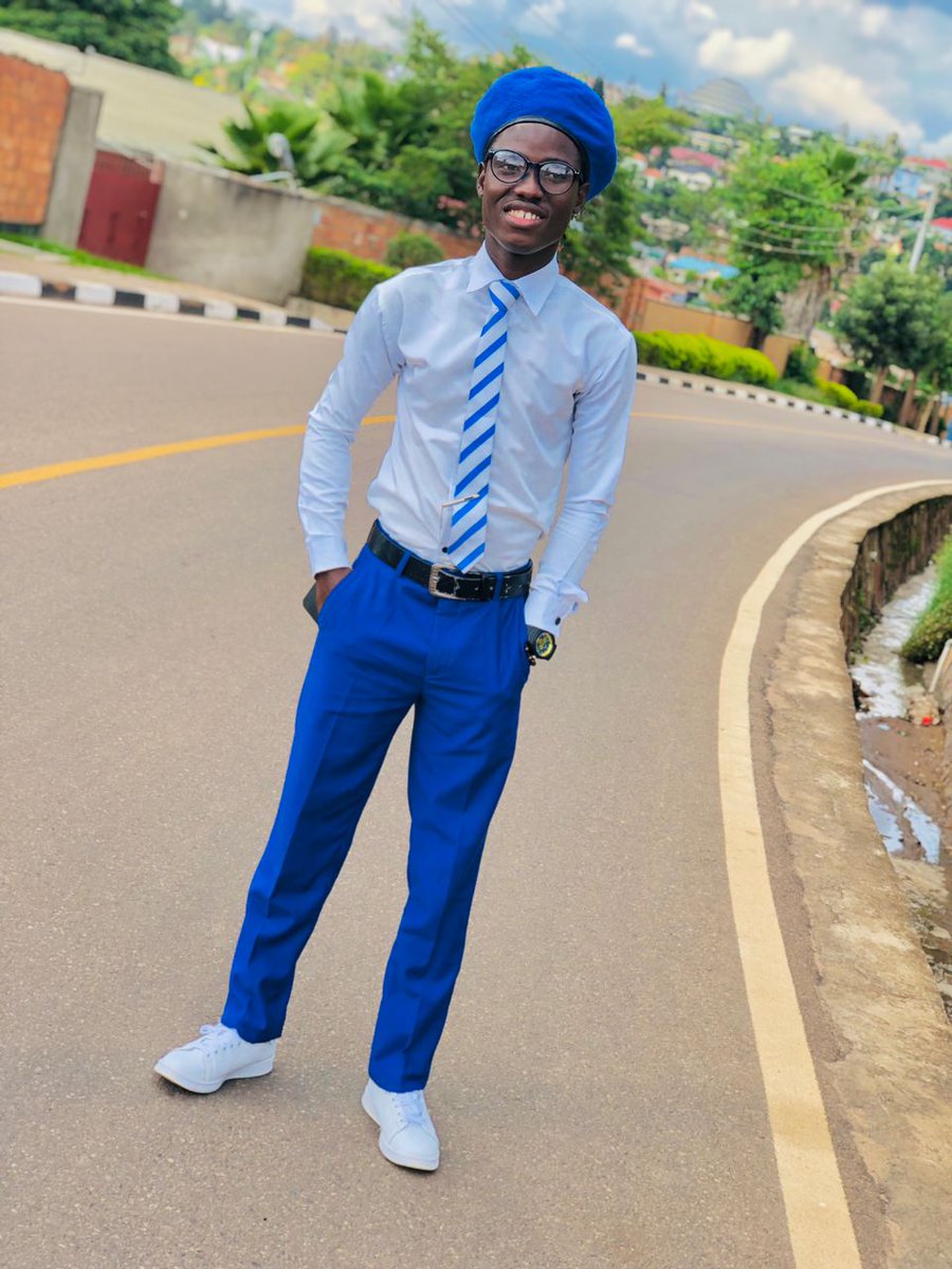 EmmanuelTailey's tweet photo. In your adventures, you'll be pressed but you'll not be crushed. You might be perplexed but don't despair. You might be persecuted but you will never be abandoned. You might be knocked down but you will never be destroyed only if you believe in yourself! https://t.co/gteF0dZTPL