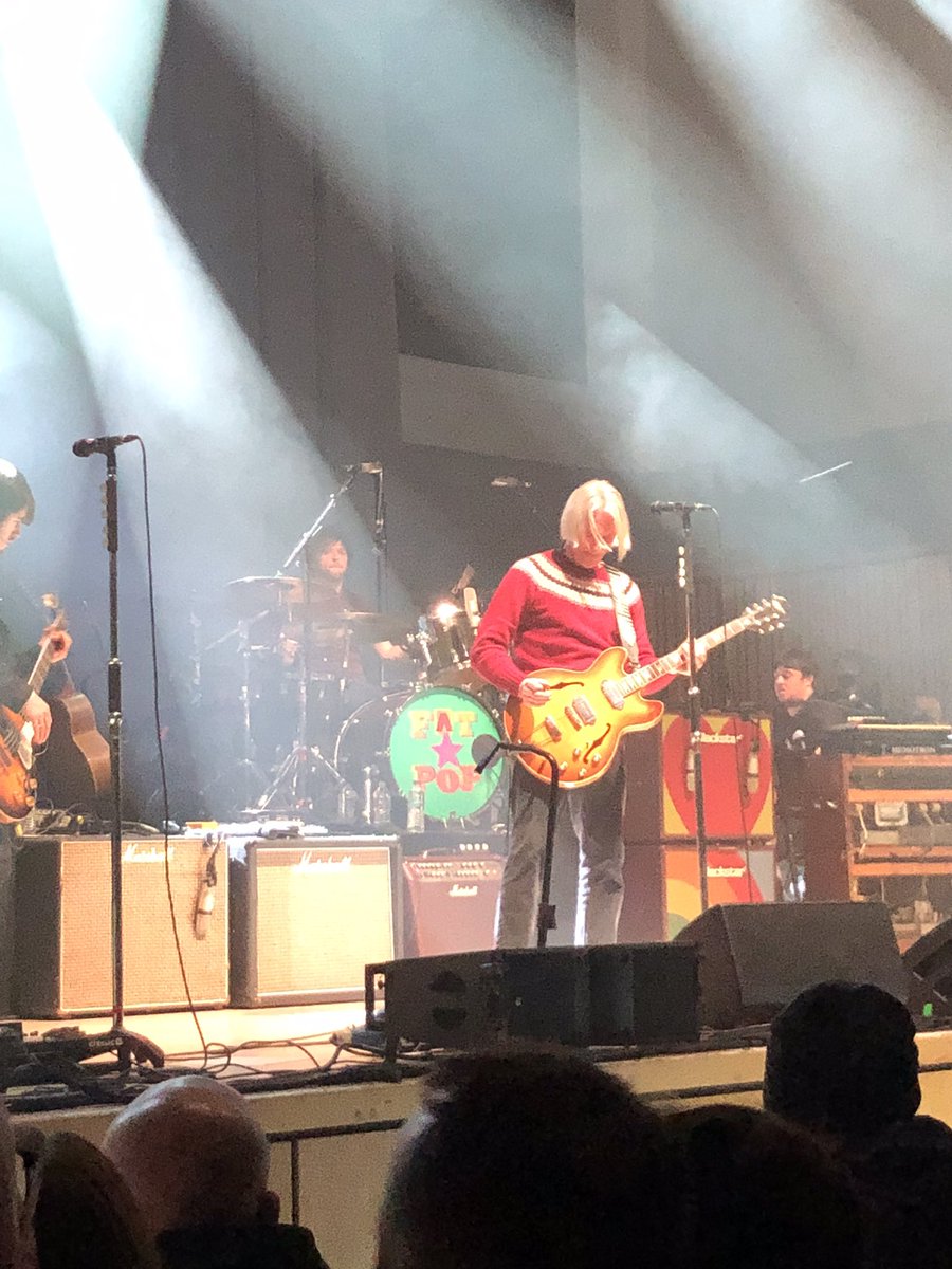 Worcester_Kevin's tweet photo. Amazing set from @paulwellerHQ @APAWhatsOn tonight, one for the purist’s https://t.co/yaRkIQl4iL