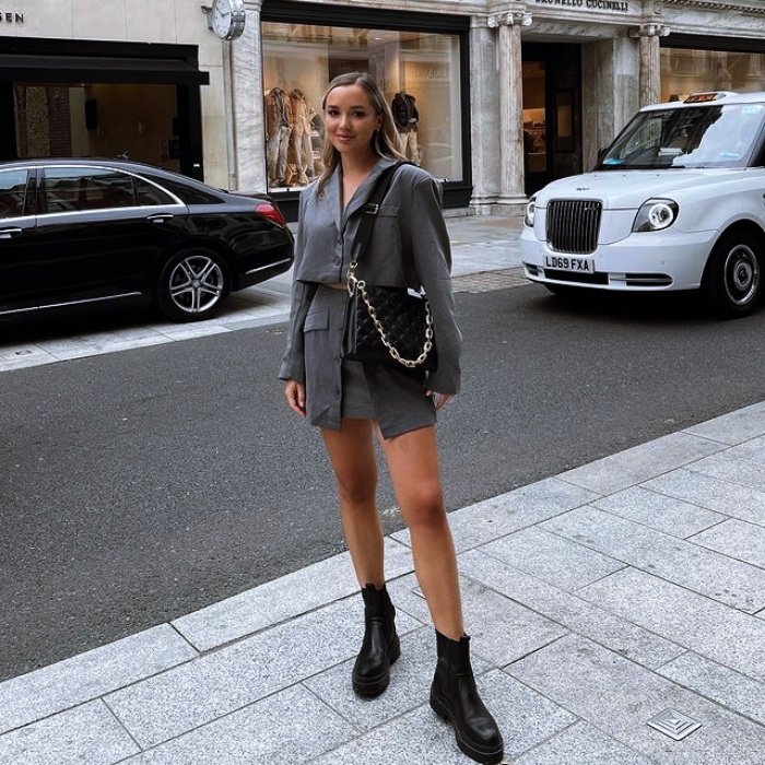 clasicsfm's tweet photo. 17 #Looks para combinar con #botasnegras y verte supersexi en esta temporada de #otoño #invierno 🍁❄️ https://t.co/krJhfES0CT https://t.co/dB3Q6PsYRY