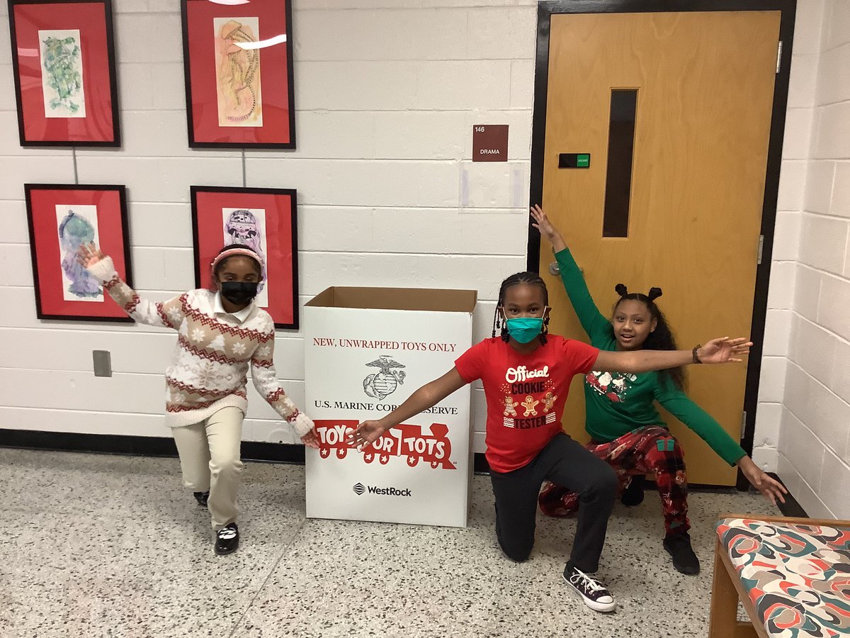 LIESOspreys's tweet photo. We’ve had Wacky Hair Day and Holiday Outfit Day at LIES to celebrate the gifts that we are bringing in for Toys for Tots! Let’s fill up those toy boxes! Tomorrow students who bring in a toy will receive an Osprey Buck!  #OspreyLove❤💙❤ #ItsTimeToPUSH https://t.co/ImzkC1e9yc