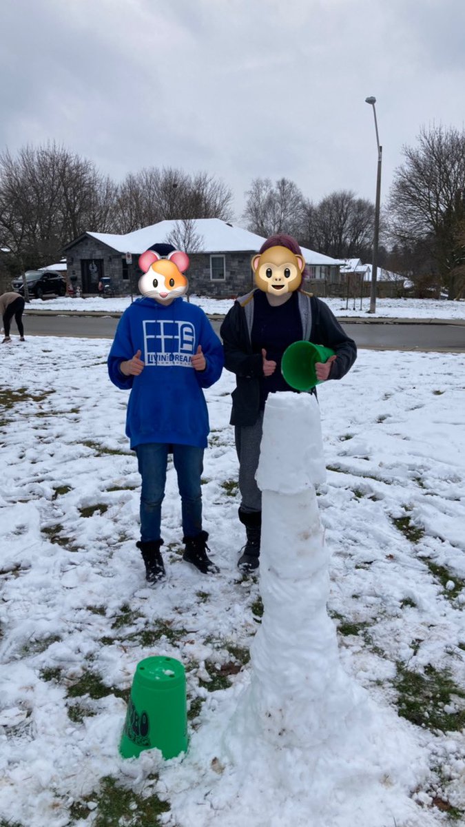 ChezMmeMartin's tweet photo. @RochCarrierFIPS QDPA - you’re never too old to play in the snow! #doyouwannabuildasnowman https://t.co/irx2kG796W