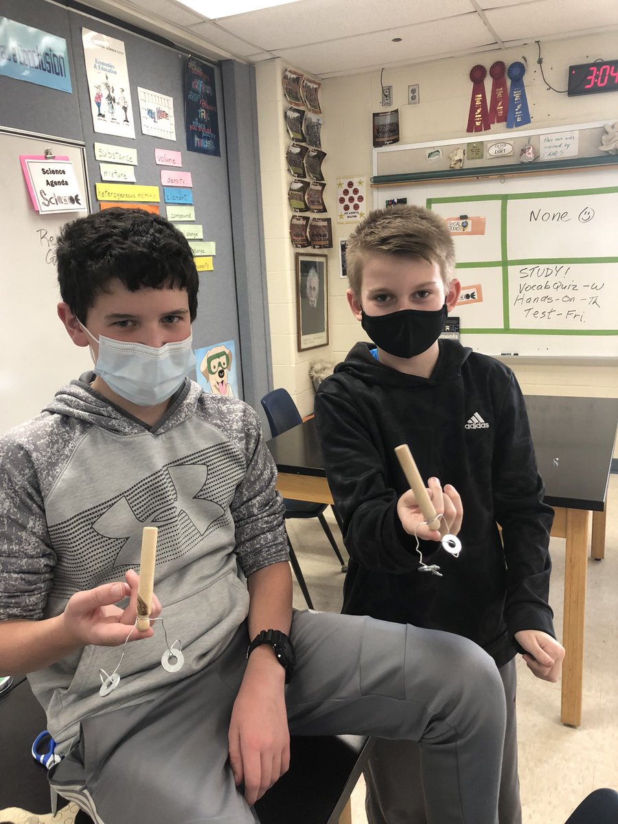MrFedermanLIS's tweet photo. 6th grade Science Club students finding balance in their lives! https://t.co/jOcnvqgAau